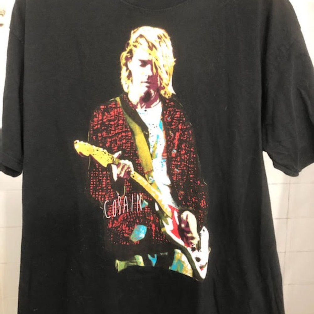 MENS KURT COBAIN  T-SHIRT SIZE XL - Picture 5 of 5